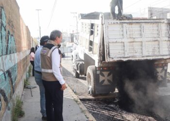 El Gobierno de Pepe Chedraui mejora las vialidades de la capital con el programa de bacheo permanente