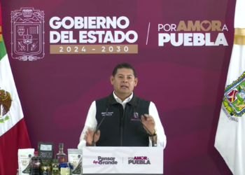 Armenta resalta intervención estatal en servicios y obras en Puebla capital