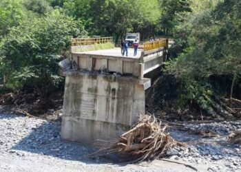 Arranca en abril rehabilitación de 22 puentes dañados por lluvias en Puebla; priorizan conectividad regional