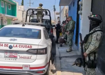 Elementos de seguridad mantienen en resguardo inmueble en Los Cerritos