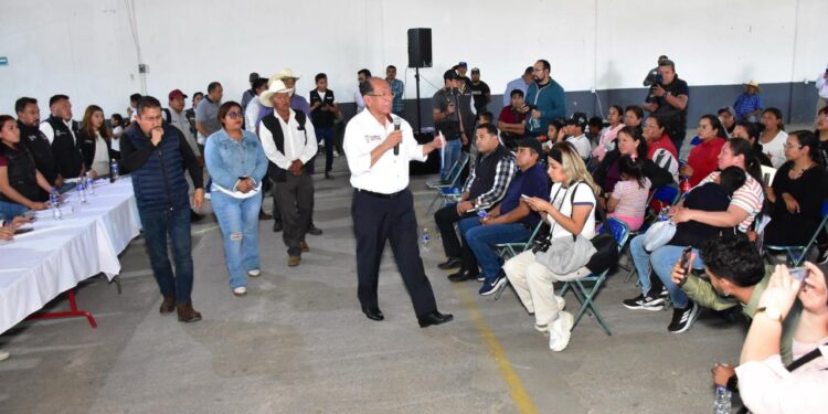 Gobierno de Puebla da seguimiento a obras y servicios en municipios para mejorar calidad de vida