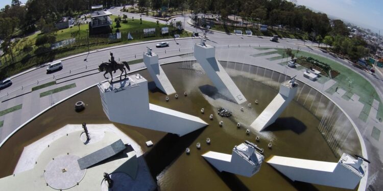 Monumento a Zaragoza esperará permisos del INAH; se colocará de forma provisional
