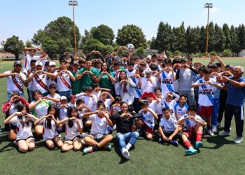 Impulsa Tonantzin Fernández el talento deportivo con las Becas Xelhua 2026