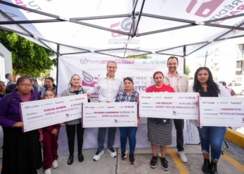 Entrega Pepe Chedraui cheques de “Tu Crédito Imparable” en el «Día del Pueblo»