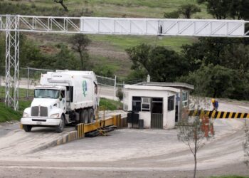 Suspenden recolección de basura en Cuautlancingo por supuestos trabajos en relleno sanitario