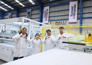 Claudia Sheinbaum respalda fábrica de paneles solares “Tonalli” en Puebla
