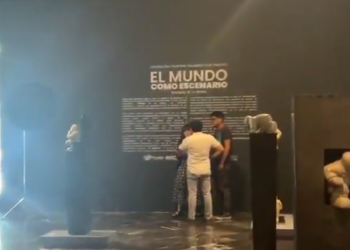 “Viajando con Timoteo” llega al corazón de Puebla con exposición gratuita de Rodrigo de la Sierra