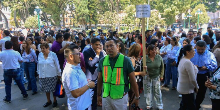 Puebla participa en el Primer Simulacro Nacional de Sismo 2026 con evacuaciones en edificios públicos