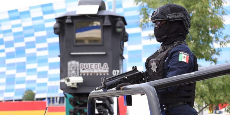 Más de mil 780 elementos vigilarán partido entre Perú y España