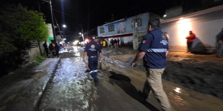 De manera inmediata, gobierno estatal atiende afectaciones por desbordamiento de río