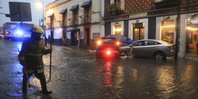 Agua de Puebla y SOAPAP comparecerán el 7 de julio ante el Congreso por inundaciones en el Centro Histórico