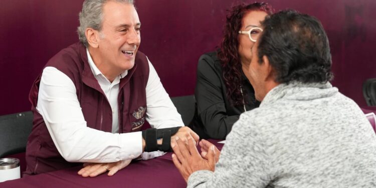Encabeza Pepe Chedraui jornada del «Día del Pueblo» en Santa Catarina