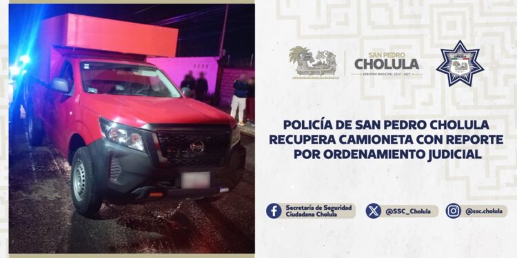 Policía de San Pedro Cholula recupera camioneta con reporte por ordenamiento judicial