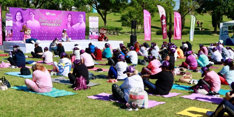 Gobierno de la Ciudad fortalece el bienestar de las poblanas con jornada de Yoga Sensible al Trauma