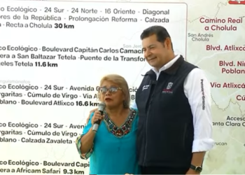 Armenta anuncia plan para rehabilitar más de 53 mil calles y carreteras en Puebla durante su sexenio