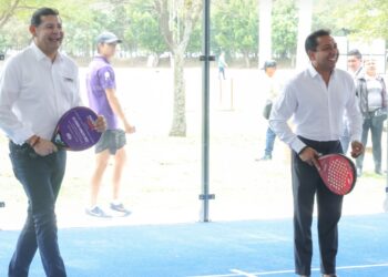 Armenta inaugura complejo de pádel en Jardín del Arte; destaca al deporte como herramienta para prevenir la violencia