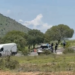 Hallan vehículo abandonado con un cadáver en su interior en Cuautinchan