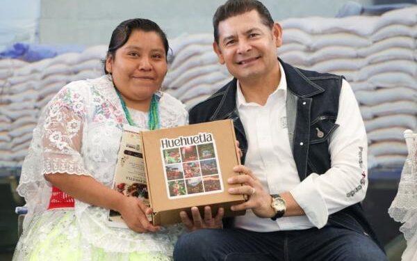 Fortalecimiento del campo y conectividad para bienestar de familias serranas: Armenta Mier 