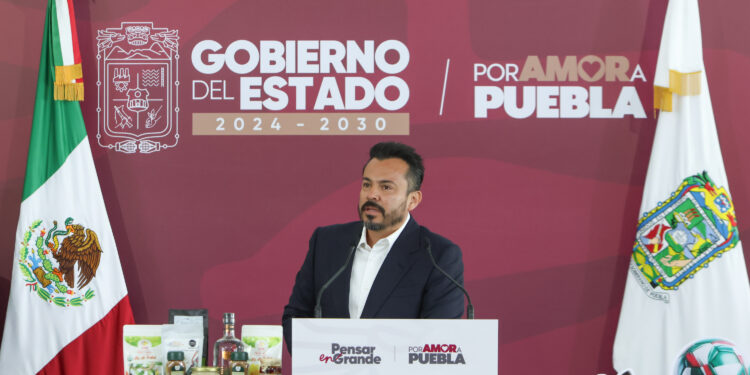 Congreso aprueba comparecencia de García Parra por proyecto del Transporte por Cable