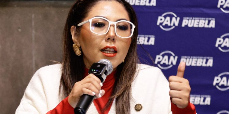 Genoveva Huerta rechaza Ley de Audiencias; acusa intento de censura a medios de comunicación