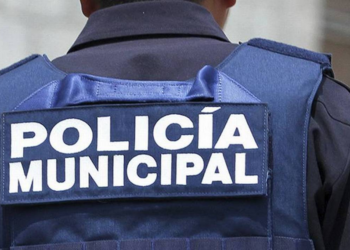 Tres jefes policiacos de la Mixteca, bajo investigación por posibles nexos con “Los Rojos”