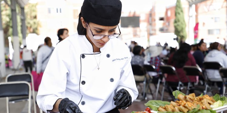 Apertura DIF Puebla Capital las inscripciones para la Carrera de Capacitación para el Trabajo en Gastronomía