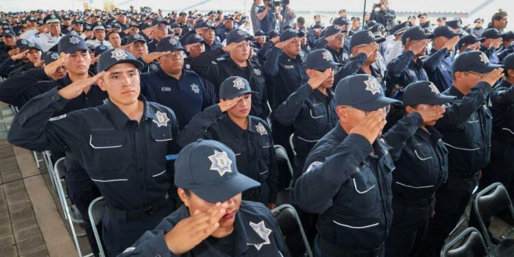 Gobierno del Estado respalda a policías con formación permanente y programas sociales