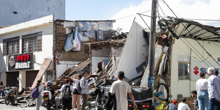 México prepara 255 militares y toneladas de ayuda humanitaria para enviar a Colombia tras terremoto