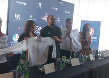 Lanzan la segunda Carrera Vertical en la torre Inxignia, la más alta de Puebla