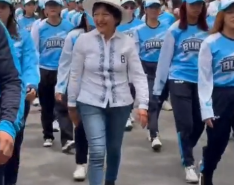 Lilia Cedillo encabeza Desfile de Bienvenida 2026 en Ciudad Universitaria