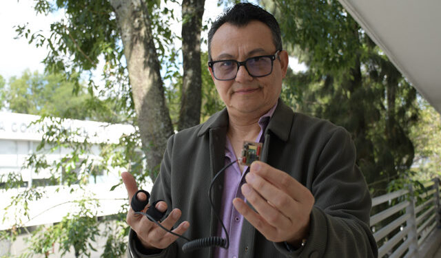 Investigador de la BUAP desarrolla glucómetro no invasivo con apoyo de universidad de Irlanda