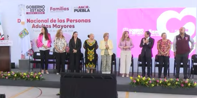 Ceci Arellano: “Cuidar a los adultos mayores es cuidar a las familias poblanas”