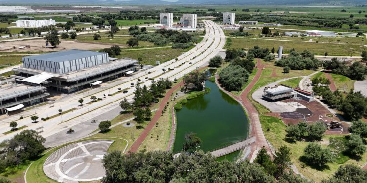 Avanza integración de fideicomisos para el Polo de Desarrollo en San José Chiapa