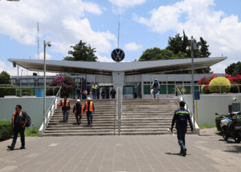 Armenta llama a privilegiar el diálogo y la conciliación con Volkswagen y Audi