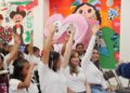Festeja Ceci Arellano fiestas patrias en casas de asistencia del SEDIF