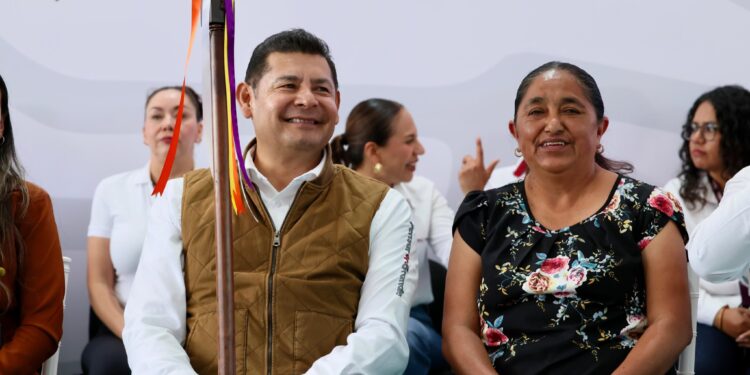 Armenta confirma gira por Estados Unidos y anuncia nueva visita de Sheinbaum a Puebla
