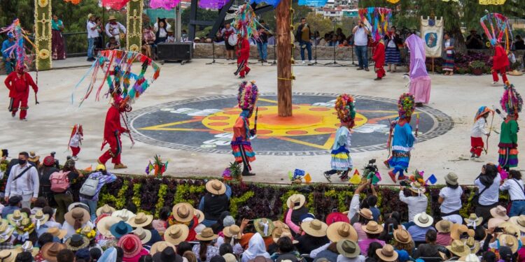 Huey Atlixcáyotl llega a su edición 61 con danzas y tradiciones de Puebla