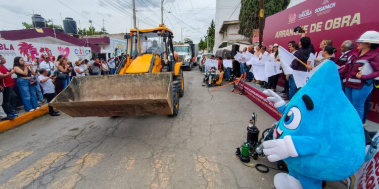 Gobierno de Cholula de Tonantzin Fernández y SOSAPACH inician obra de sustitución de red de alcantarillado en Santiago Momoxpan