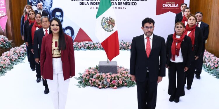 Encabeza Tonantzin Fernández ceremonia conmemorativa de la Independencia de México