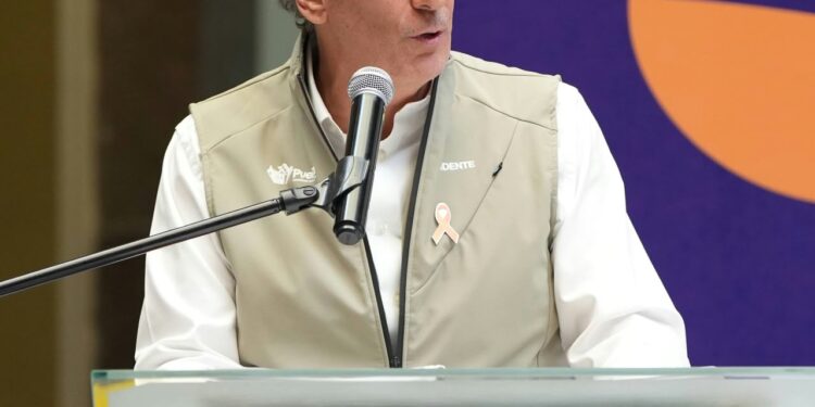 Pepe Chedraui  considera inconstitucional adelantar a 2030 la alternancia de género en Puebla