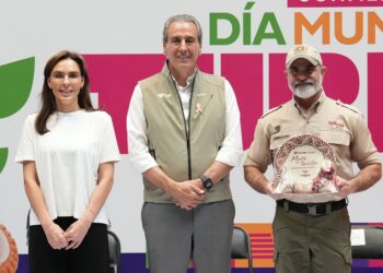 Encabeza Pepe Chedraui conmemoración del Día Mundial del Turismo