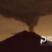 Popocatépetl sorprende con incandescencia durante la madrugada