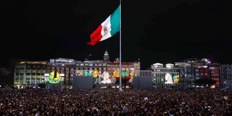 La presidenta Claudia Sheinbaum da el Grito de Independencia