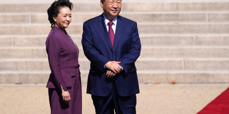 Sheinbaum tiene “interés” en reunirse con Xi Jinping durante su viaje a China