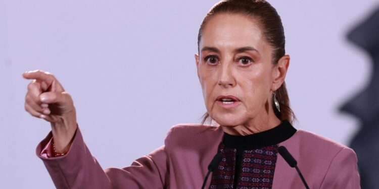Sheinbaum habla de la Ley Antimemes, ¿qué se castigará?