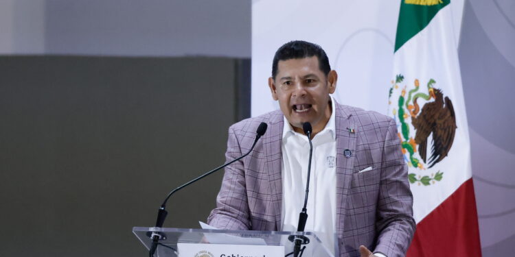 Armenta destaca cercanía de Sheinbaum con Puebla durante su visita al estado