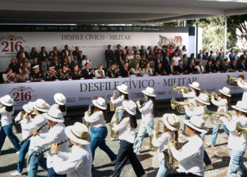 Encabezan Armenta y Chedraui ceremonia por la Independencia de México