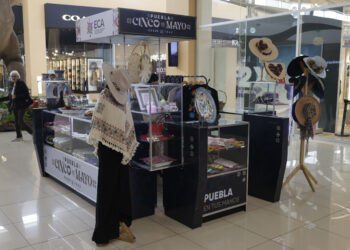 Proponen espacio en el Centro Histórico para vender productos poblanos