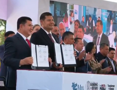 Armenta y Grupo Mundo Maya firman convenio para modernizar el Aeropuerto de Puebla
