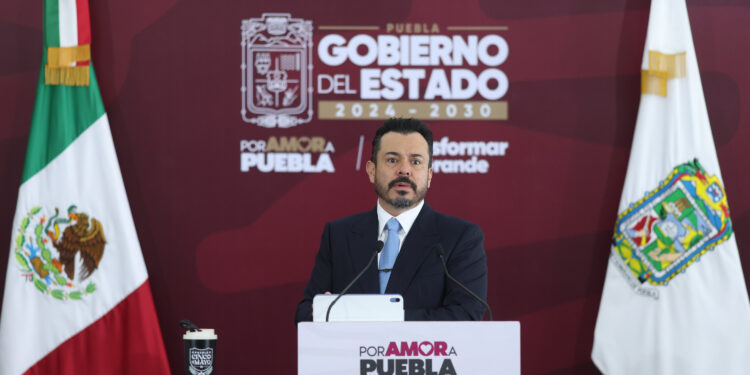García Parra destaca reinversión de más de mil millones de dólares en Puebla